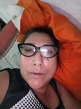 PatriciaGrajales élő XXX-chatje