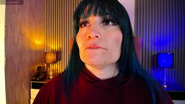 alicia_moom Adlı Modelin Canlı XXX Sohbeti