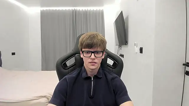 Webkamerová show bonekoambalabu