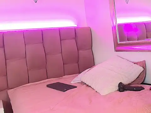 WhiteHott_n Live XXX chat