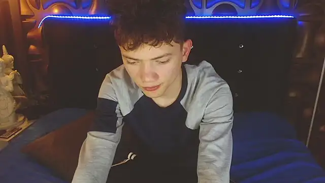 cruz_dante Live XXX Chat
