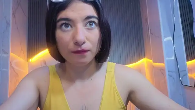 Онлайн чат XXX Erika_Suarez_b