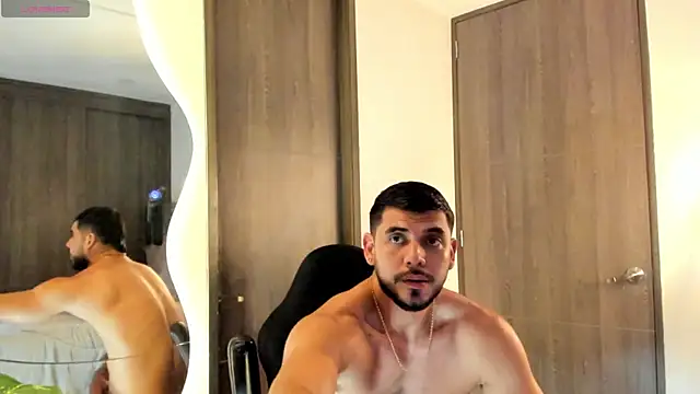 Dimitri_Bass' Webcam Show