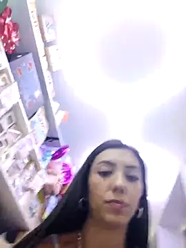 Chat XXX ao vivo de LunaZambrano