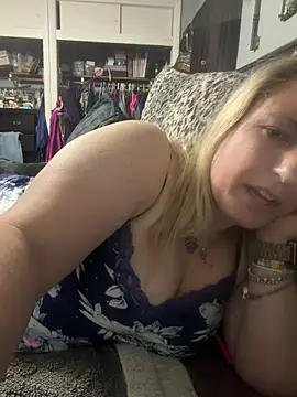 sweetkacibaby's Webcam Show