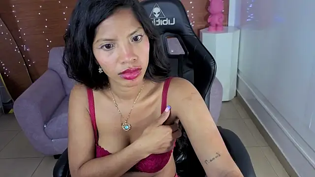 emily_smith_t Live XXX Chat