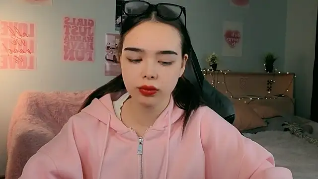 Sunsetberry's Live XXX Chat