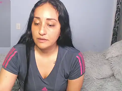 erotic_lov's Live XXX Chat