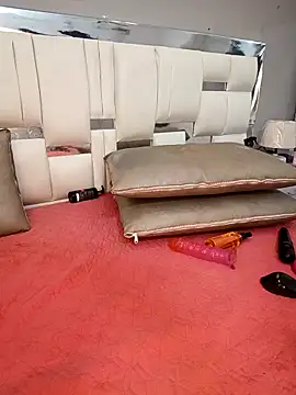Eva_Johnss Adlı Modelin Canlı XXX Sohbeti