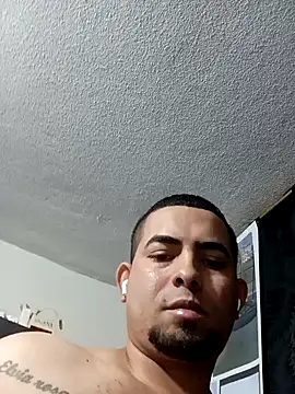 Show modela Piter120595 na web-kameri
