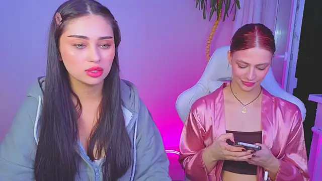 Sofia_Plump Adlı Modelin Web Kamerası Şovu