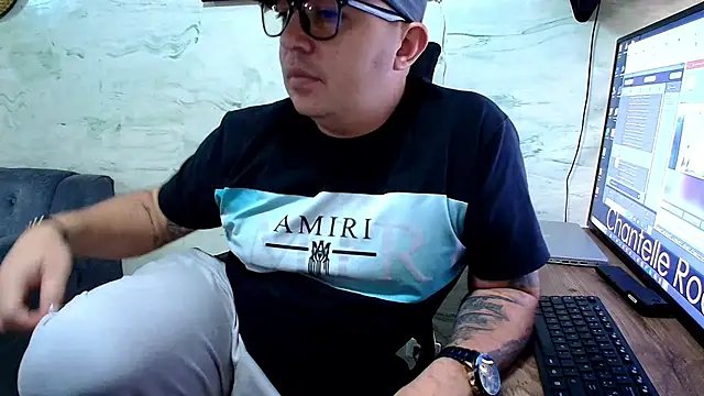 maximo_daddyのウェブカメラショー