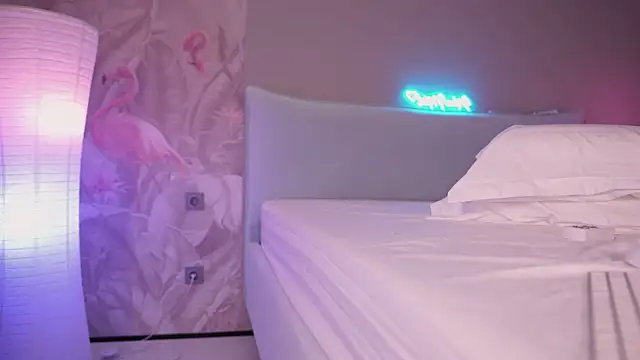 NinaMint's Live XXX Chat