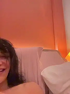 DarkDesin's Live XXX Chat
