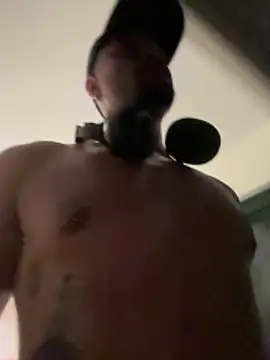 Chat XXX ao vivo de guzzfit
