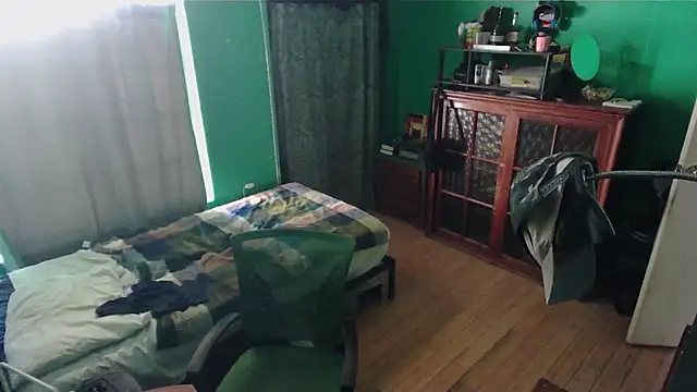 _______the Show in webcam