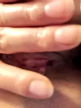 Lyly_suri07 网络视讯表演