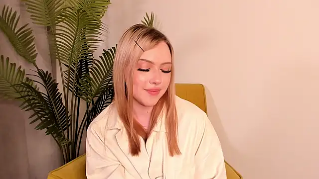 AshleyChristal's Webcam Show