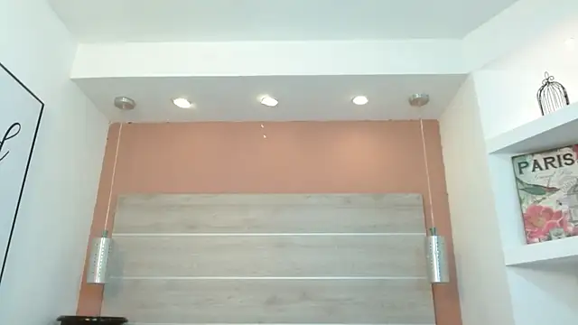 Chat +18 de AlexandraCambell ao vivo