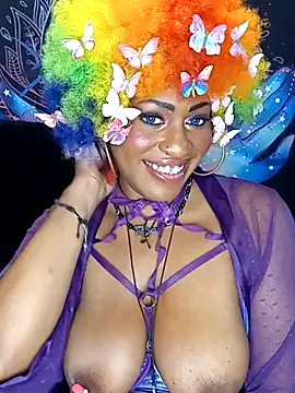 Онлайн чат XXX AmazonianMistress