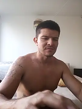 Chatroom XXX en direct de felipe_fitness