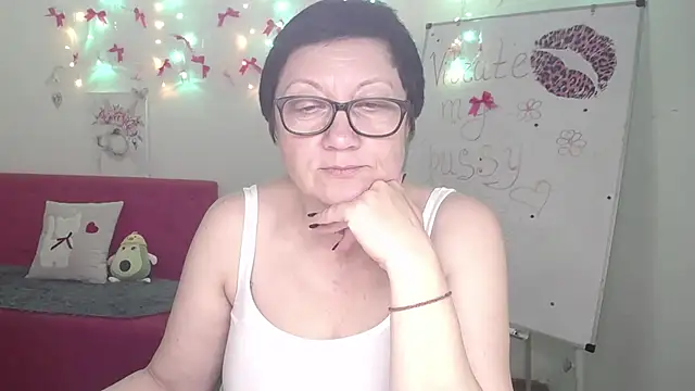 Chat +18 de EmilyL0ve ao vivo