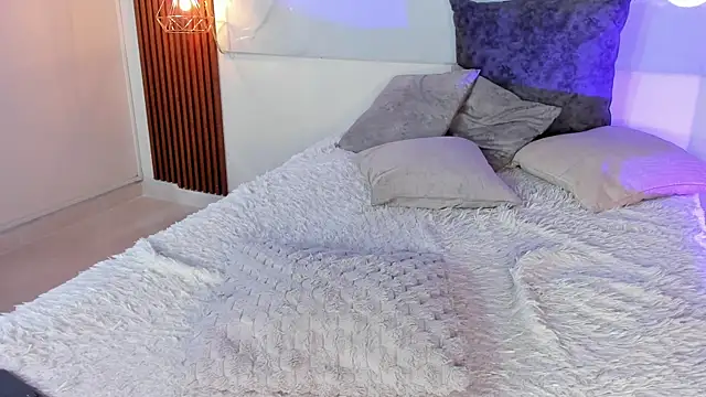 XXX chat uživo modela Marie_Castelzc