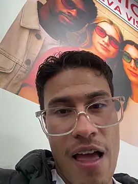 TavoHot_ Chat XXX in diretta