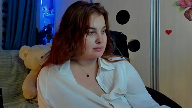 Chat +18 de CoraSwon ao vivo