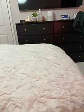 JoshTrainer webcam show