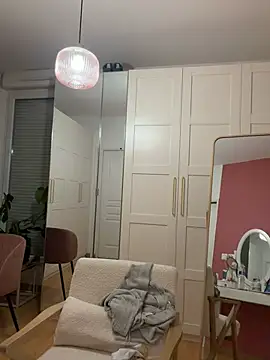 Chloe-ta Show in webcam