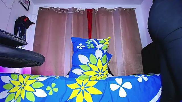 oodirty_hellen Webcam show