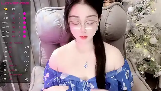Monica-666888- 即時 XXX 聊天