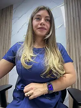 Chat +18 de alicee16 ao vivo