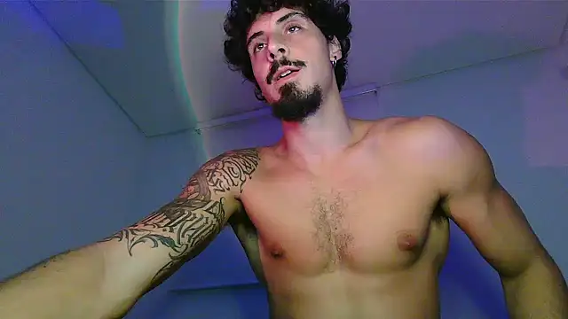 milkoffen Live XXX chat