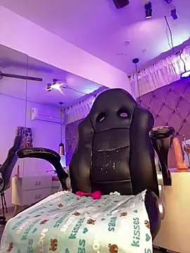 Auri__ live XXX chat