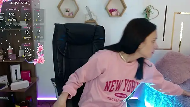 AuroraHans1 Live XXX-chat