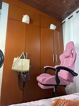 MonicaSex_ Chat XXX in diretta
