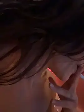 DarkDesin's Live XXX Chat