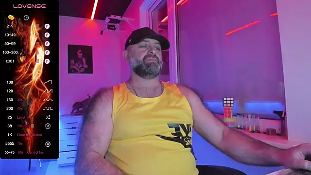 Czat XXX na żywo – HAIR-MAN