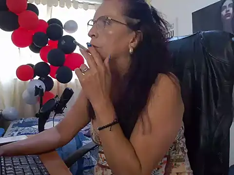 Samantha71_ – Kamerová šou