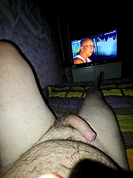 Show modela Tommy85911 na web-kameri