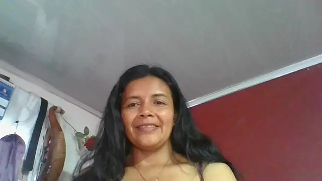 Chatroom XXX en direct de DianaOchoa_