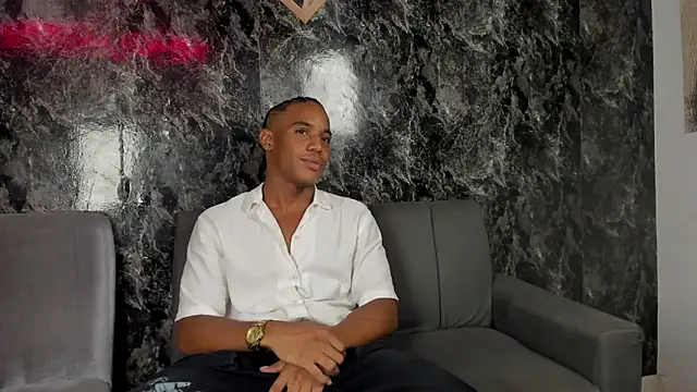axel_silva4's Live XXX Chat