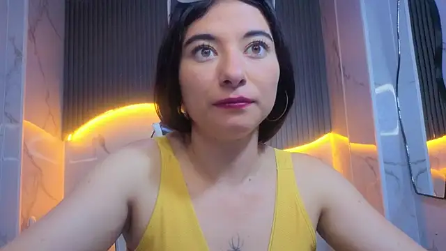 Chatroom XXX en direct de Erika_Suarez_b