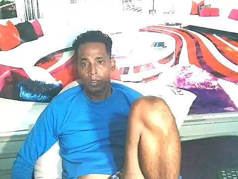 IndianHunk01's Webcam Show