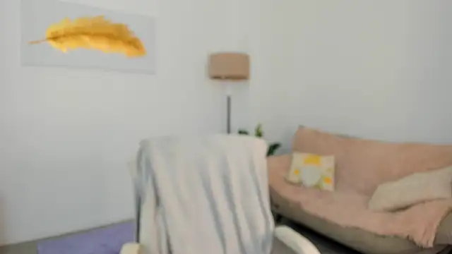 Kylie_Kathy Adlı Modelin Canlı XXX Sohbeti