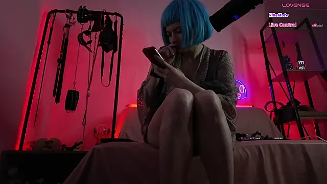 CyberXGoddess Adlı Modelin Canlı XXX Sohbeti