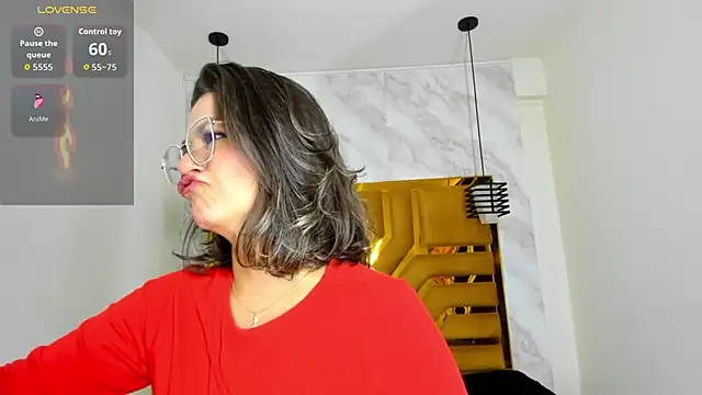 Chat XXX ao vivo de Luciifeer_