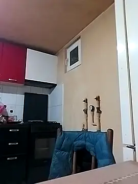 HotStepmommy4 – webcam-show